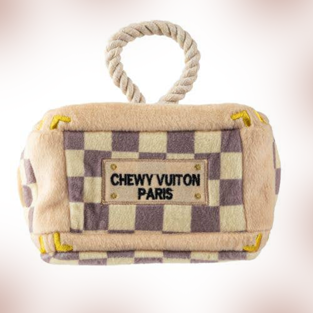 Chewy V Checker Trunk